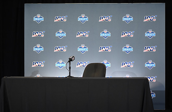 2019 Draft media Room 21091