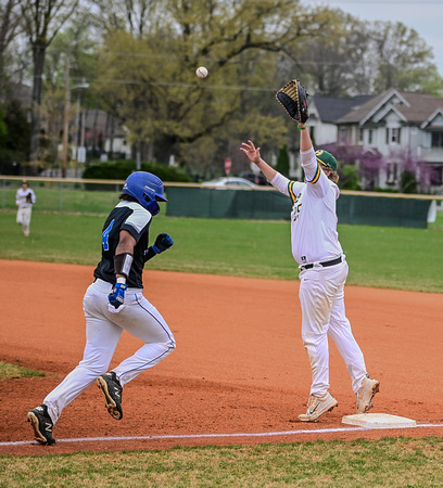 04012024_AHS_Baseball_poss-533