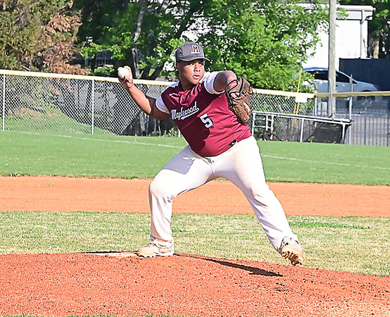 04252024_SOFTBALL_CRHS_PUB-229